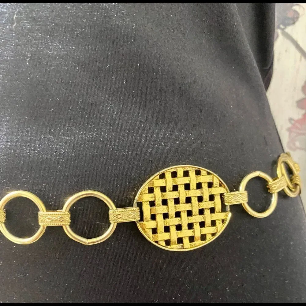GOLD tone chain belt